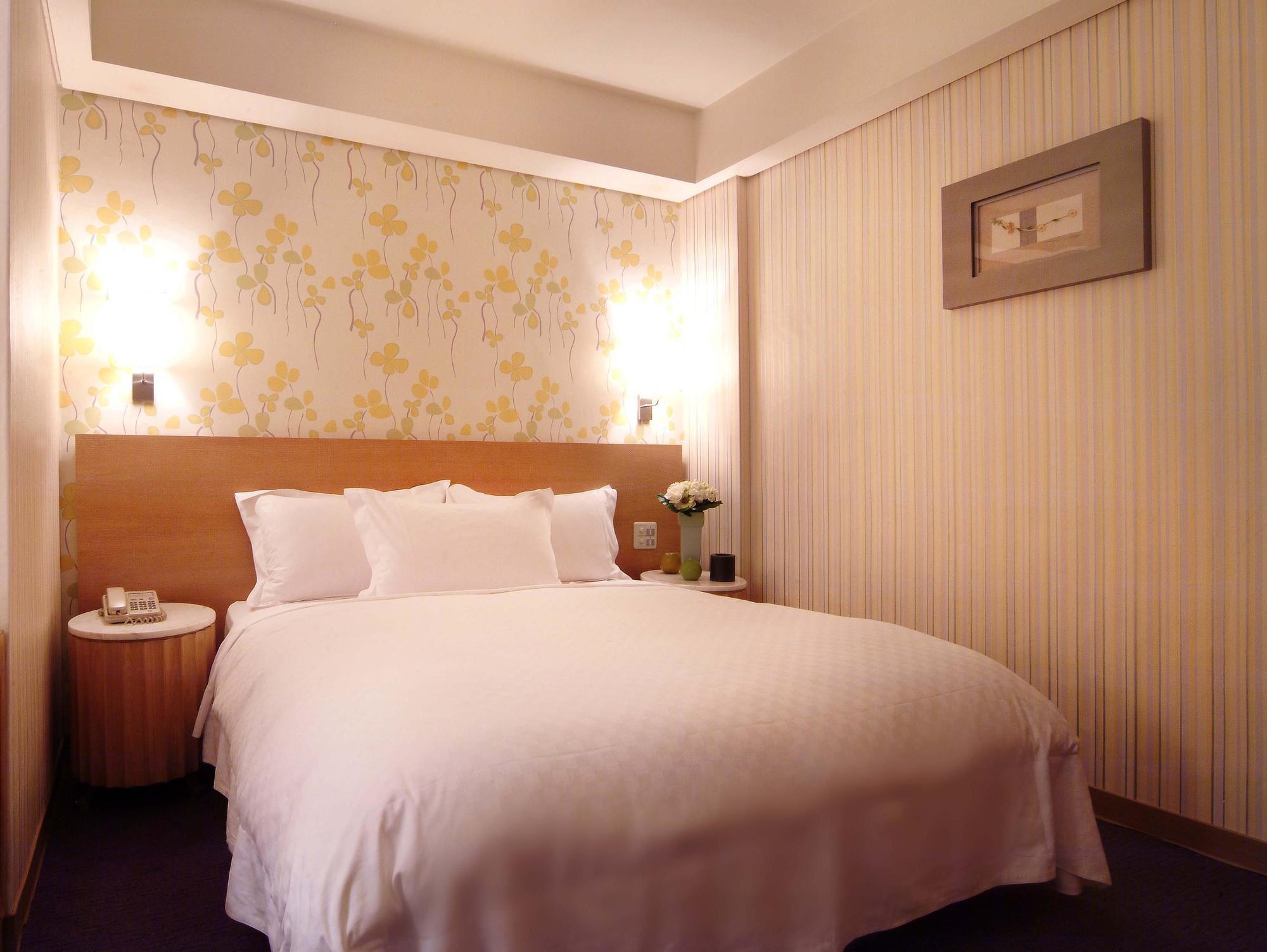 Keebe Hotel Keelung Esterno foto